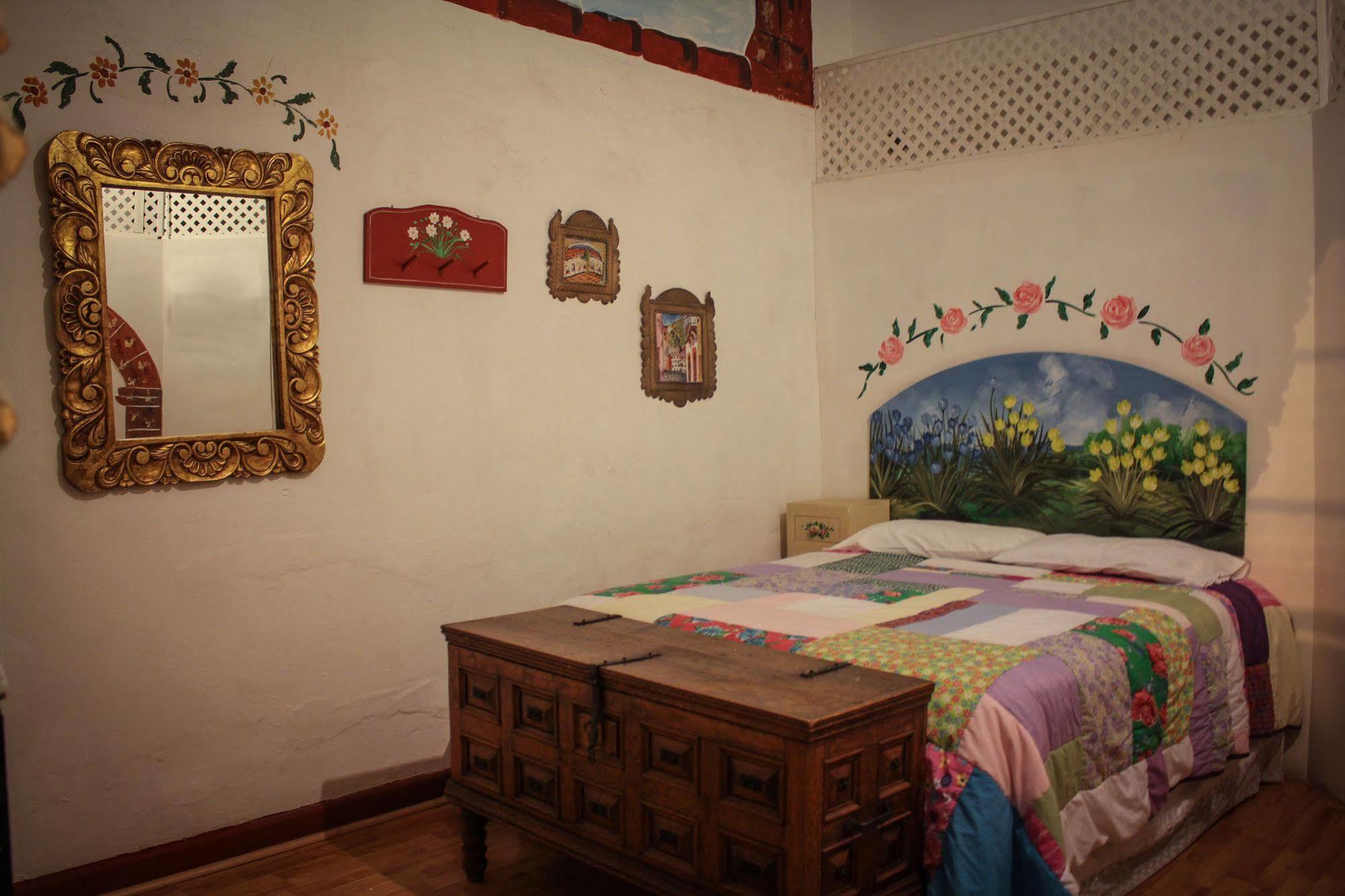 Hotel Casa Del Misionero San Miguel de Allende Kültér fotó