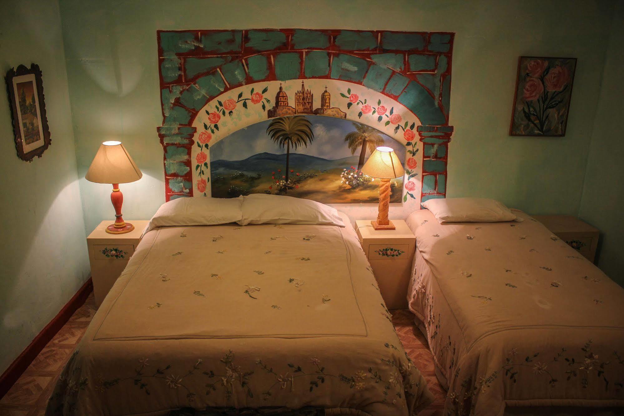 Hotel Casa Del Misionero San Miguel de Allende Kültér fotó